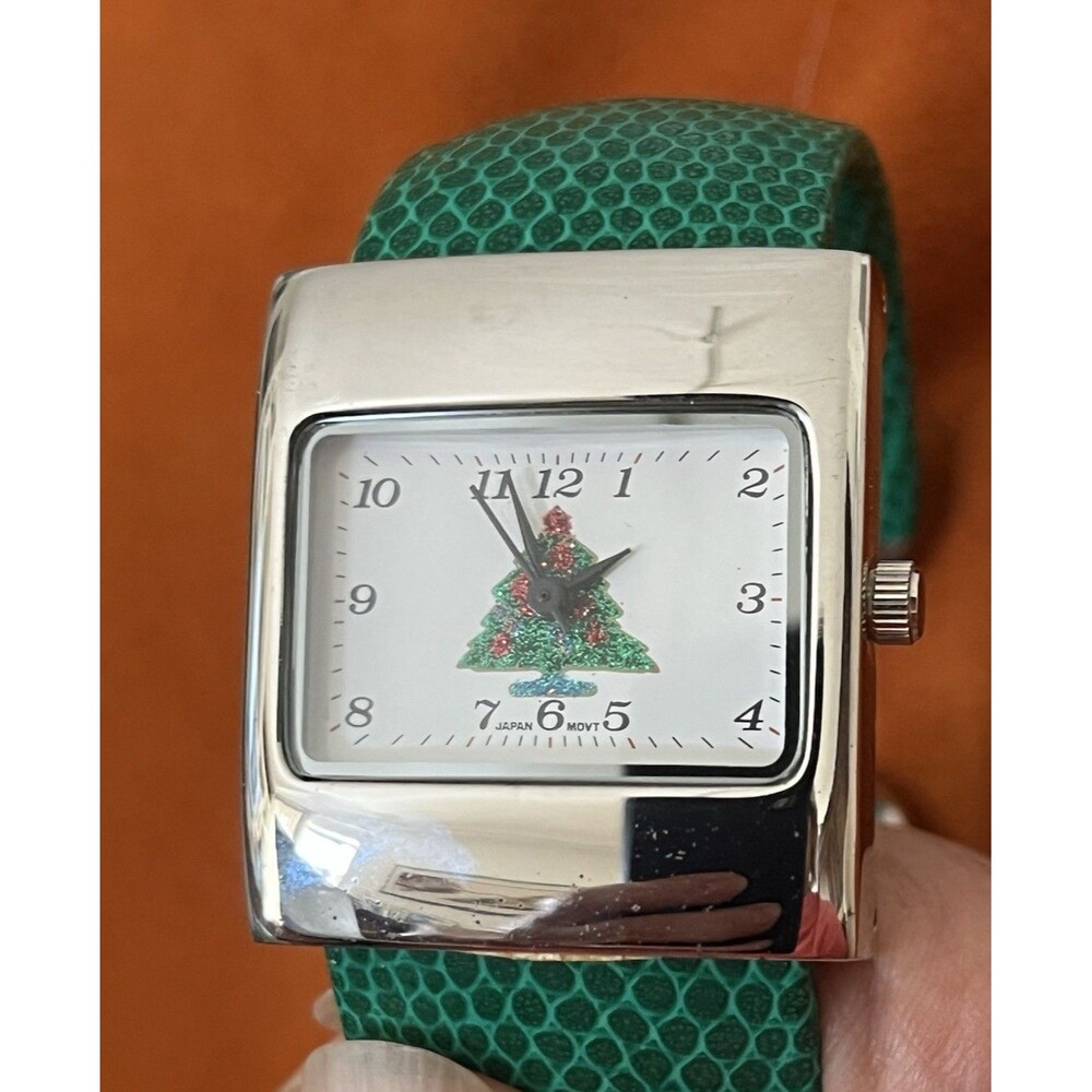 Christmas Tree Quartz Watch Green Cuff Band Silver Tone Stainless S Back Works
